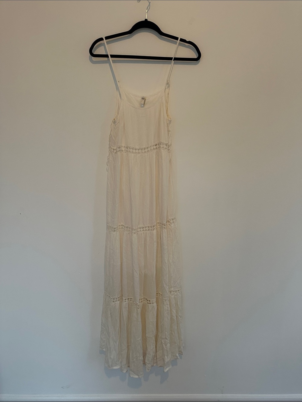 Lightweight Cream Maxi Dress with Spaghetti Straps
